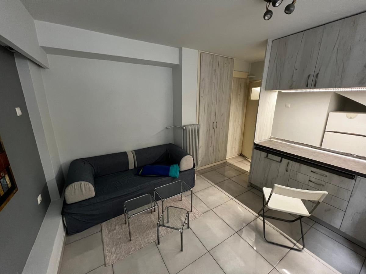 Budget Private Room In The Center Афины Экстерьер фото
