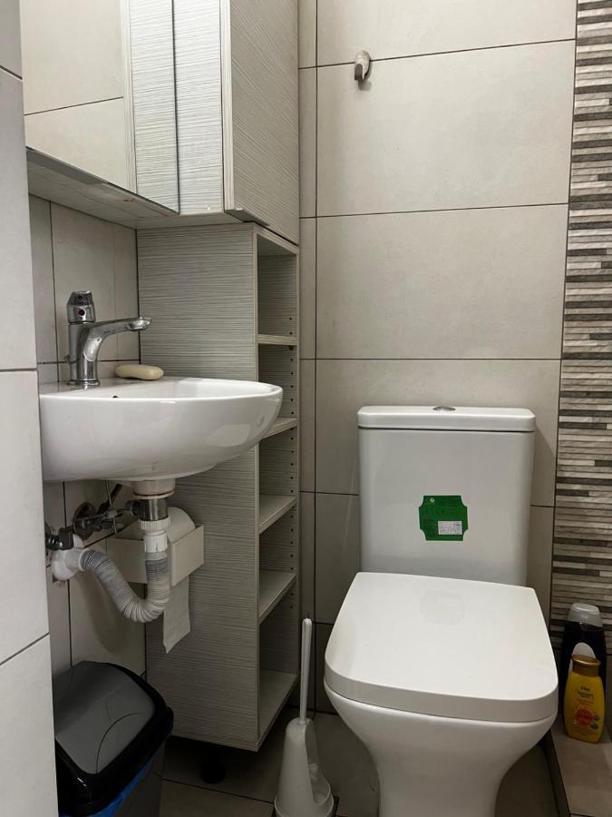 Budget Private Room In The Center Афины Экстерьер фото